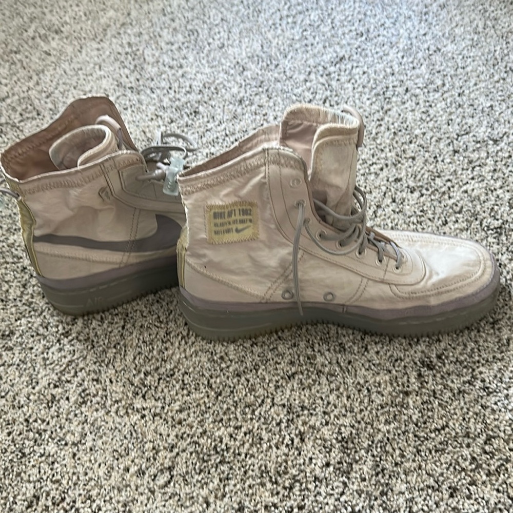 Nike Air Force 1 AF1 Shell Cream Desert Sand BQ6096-002 Womens Sz 8.5